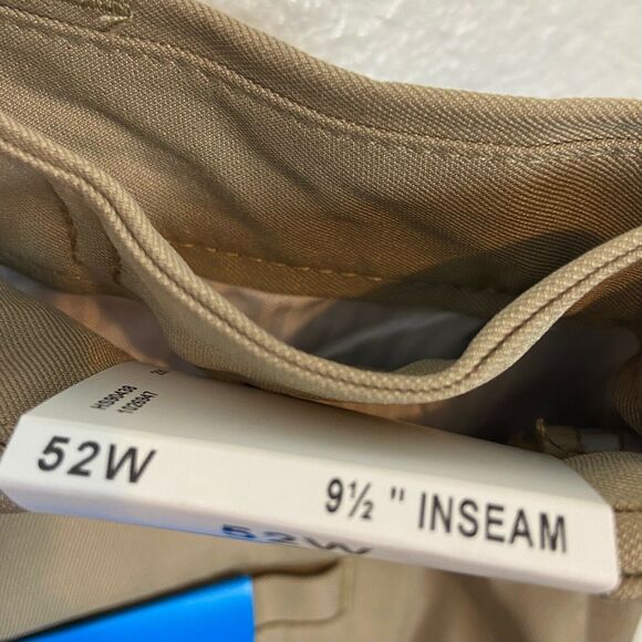 Haggar Chino Shorts Men's Khaki Cool 18 Pro Gabardine Flat Front Casual sz 52 W - Picture 11 of 16